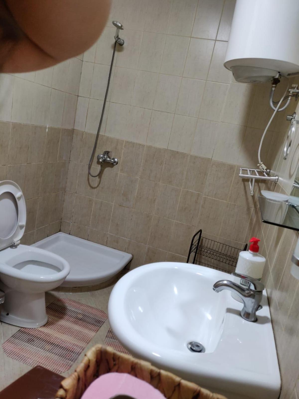 Bevis Apartment Тирана Екстериор снимка
